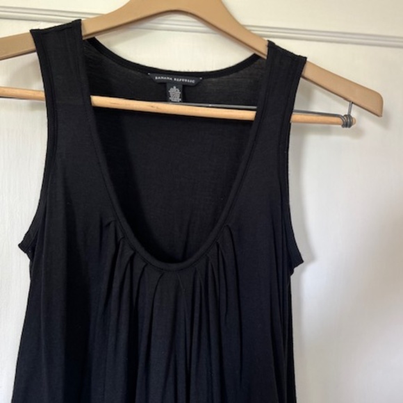Banana Republic Black Basic Deep V-Neck Sleeveless Cinch SideTank Top Blouse - Picture 8 of 13
